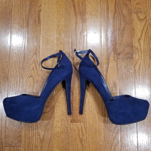 Navy Blue Platform Pumps size 10 - Picture 2 of 9